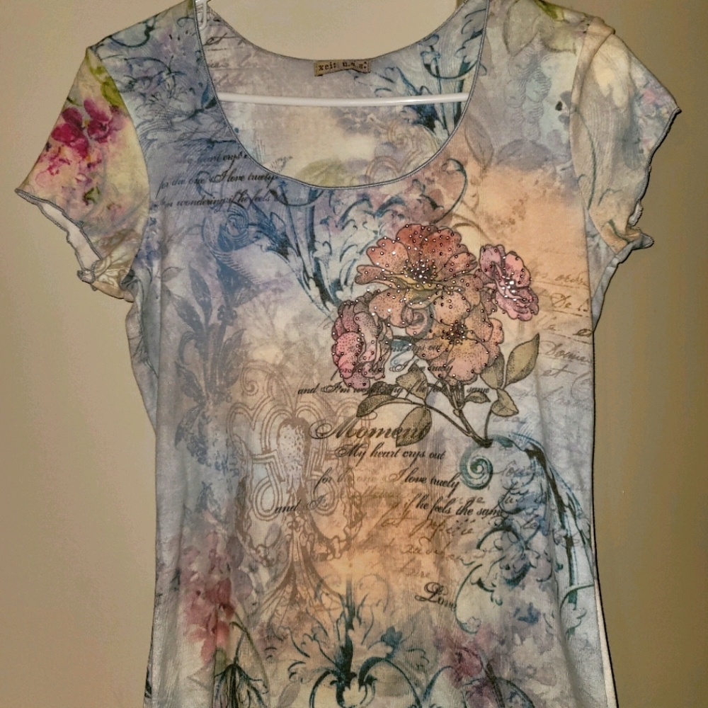Short sleeve shirt
